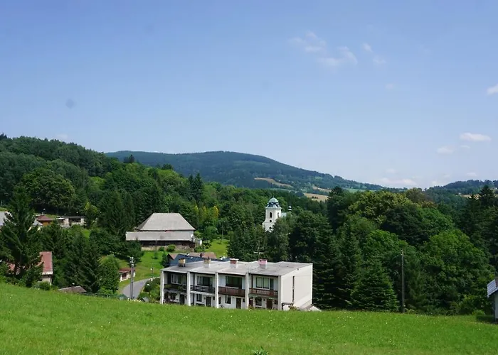 Cedron Apartments