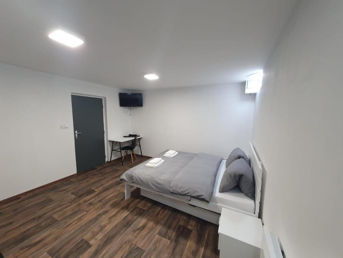Apartment Cedron *